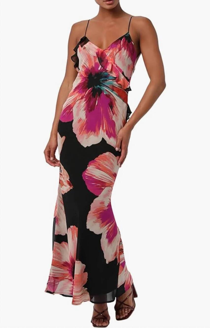 NEW LULUS sawyer bold floral maxi dress in black
